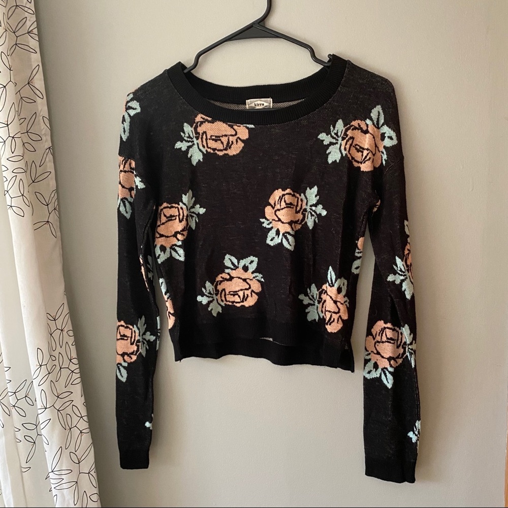 Cropped rose bud sweater